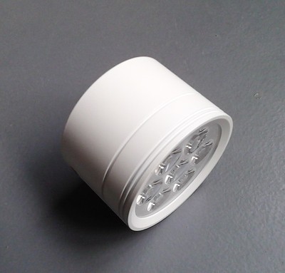 銷售新款LED明裝筒燈、超短5/7W明裝射燈白色黑色燈體、展示燈具 - 銷售新款LED明裝筒燈、超短5/7W明裝射燈白色黑色燈體、展示燈具廠家 - 銷售新款LED明裝筒燈、超短5/7W明裝射燈白色黑色燈體、展示燈具價(jià)格 - 中山市古鎮(zhèn)哈朗燈飾照明廠 - 